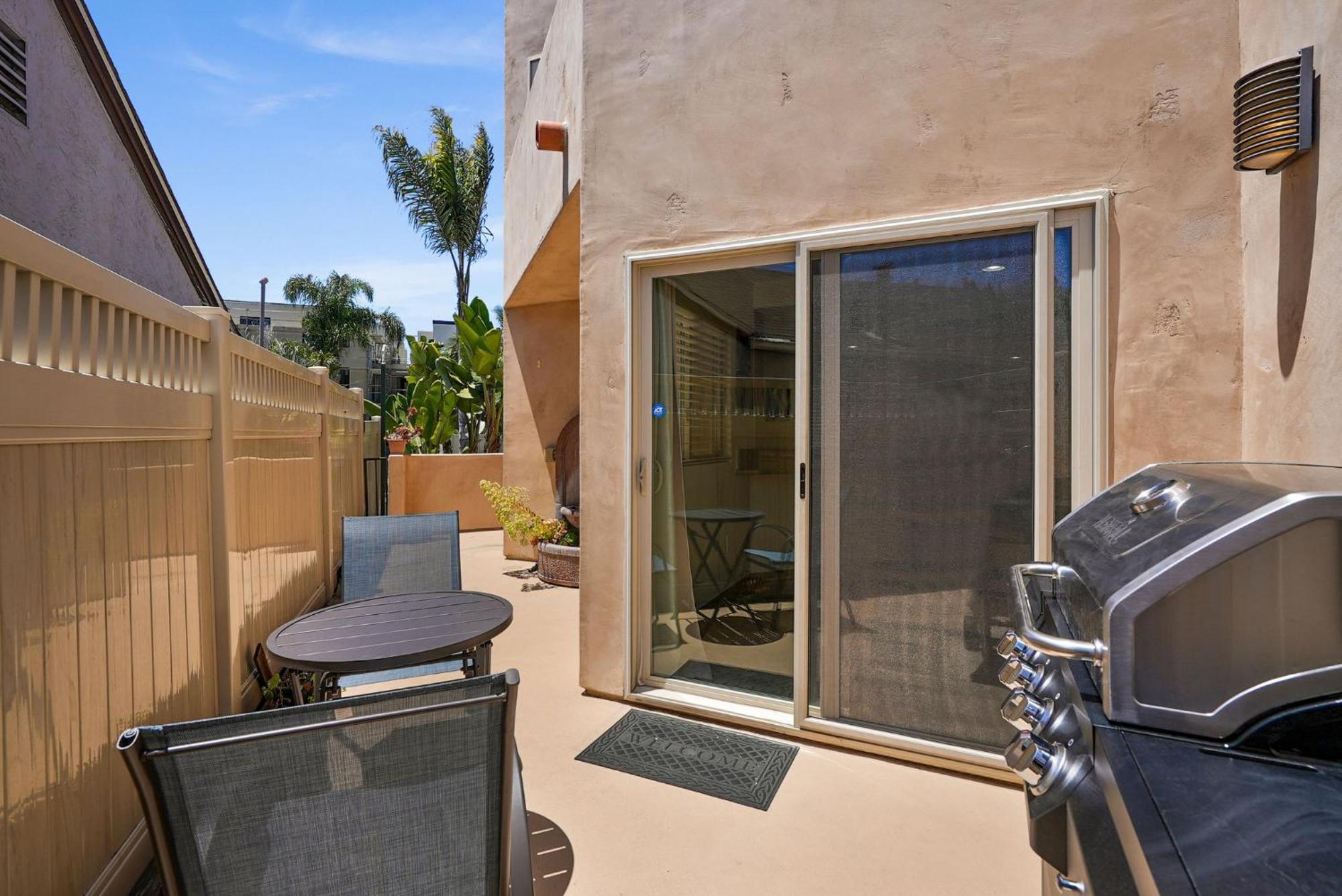 Sail Bay Luxury Retreat With Private And Rooftop Bay View *