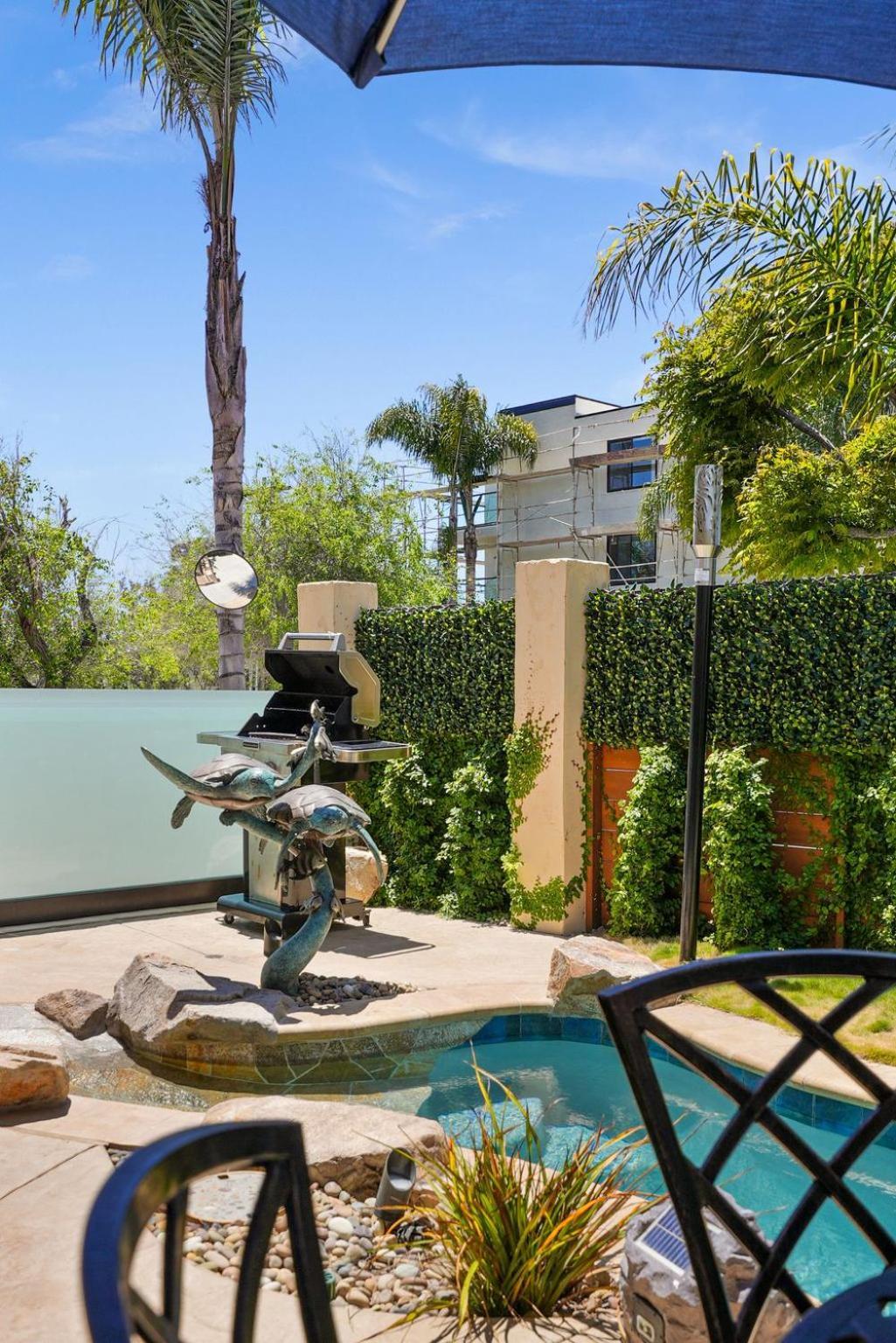 Holiday home Sail Bay Luxury Retreat With Private And Rooftop Bay View *
